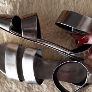 Banana Republic sandals